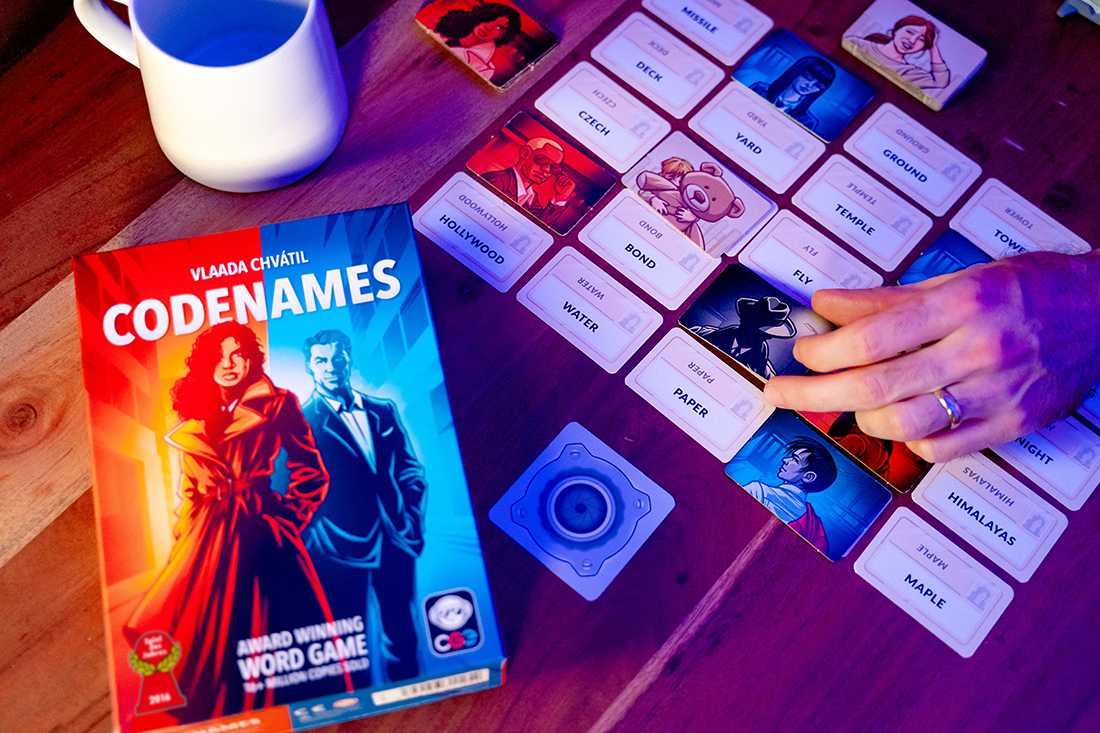 Codenames - partyspel - English